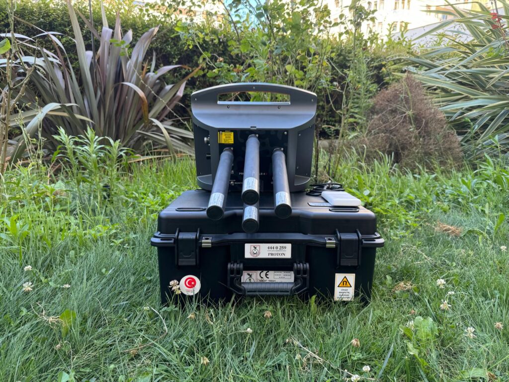 ELIC LB-4 S پروتون ایلیک البی–۴ اس 2 ELIC LB-4 S پروتون ایلیک البی–۴ اس - تصویر 2